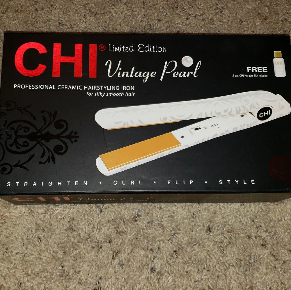 CHI Limited Edition Vintage Pearl Straightener GUC
